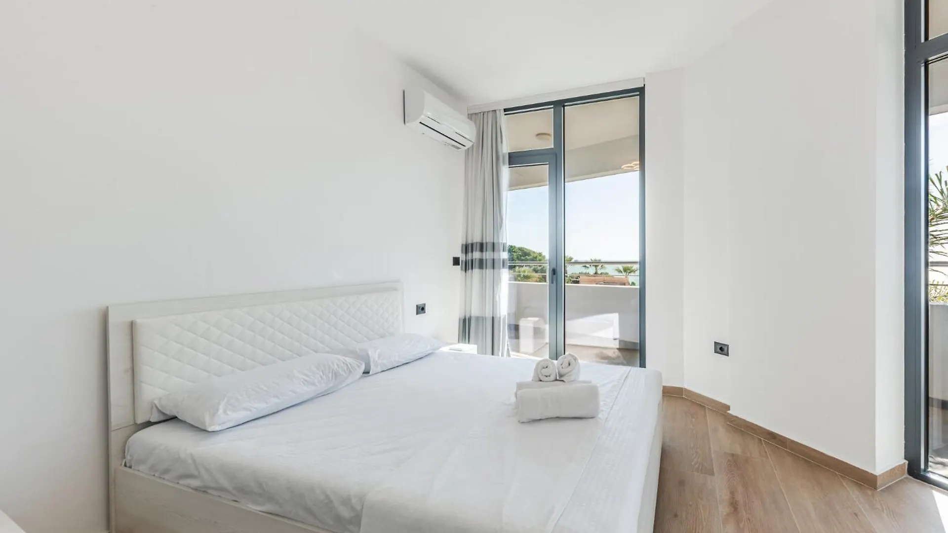 Hill Side Suite By Ps Dıraç Daire